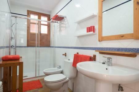 Spacious Sunny And Quiet Albayzin Apartamento